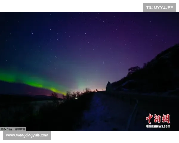 扎苏贝克荣膺冠军阿塞拜疆国旗飘扬昭苏夜空映照辉煌时刻 扎苏贝克荣膺冠军阿塞拜疆国旗飘扬昭苏夜空映照辉煌时刻