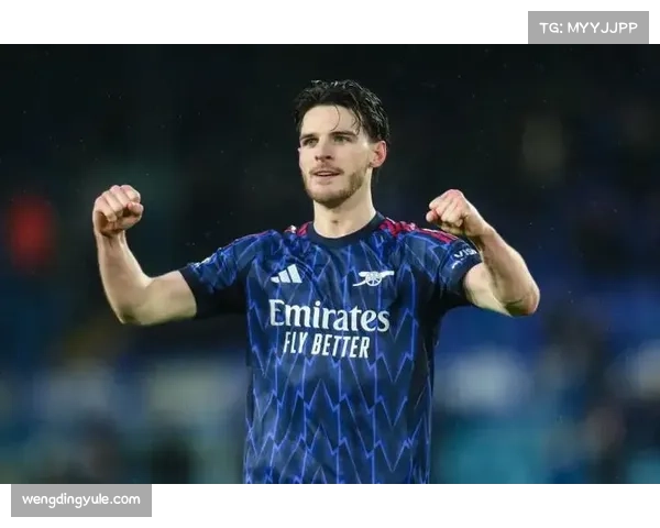 赖斯B2B中场特质明显 攻防枢纽角色完全融入体系